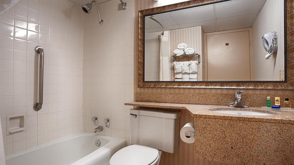 Best Western Crossroads Of The Bluffs Council Bluffs Dış mekan fotoğraf