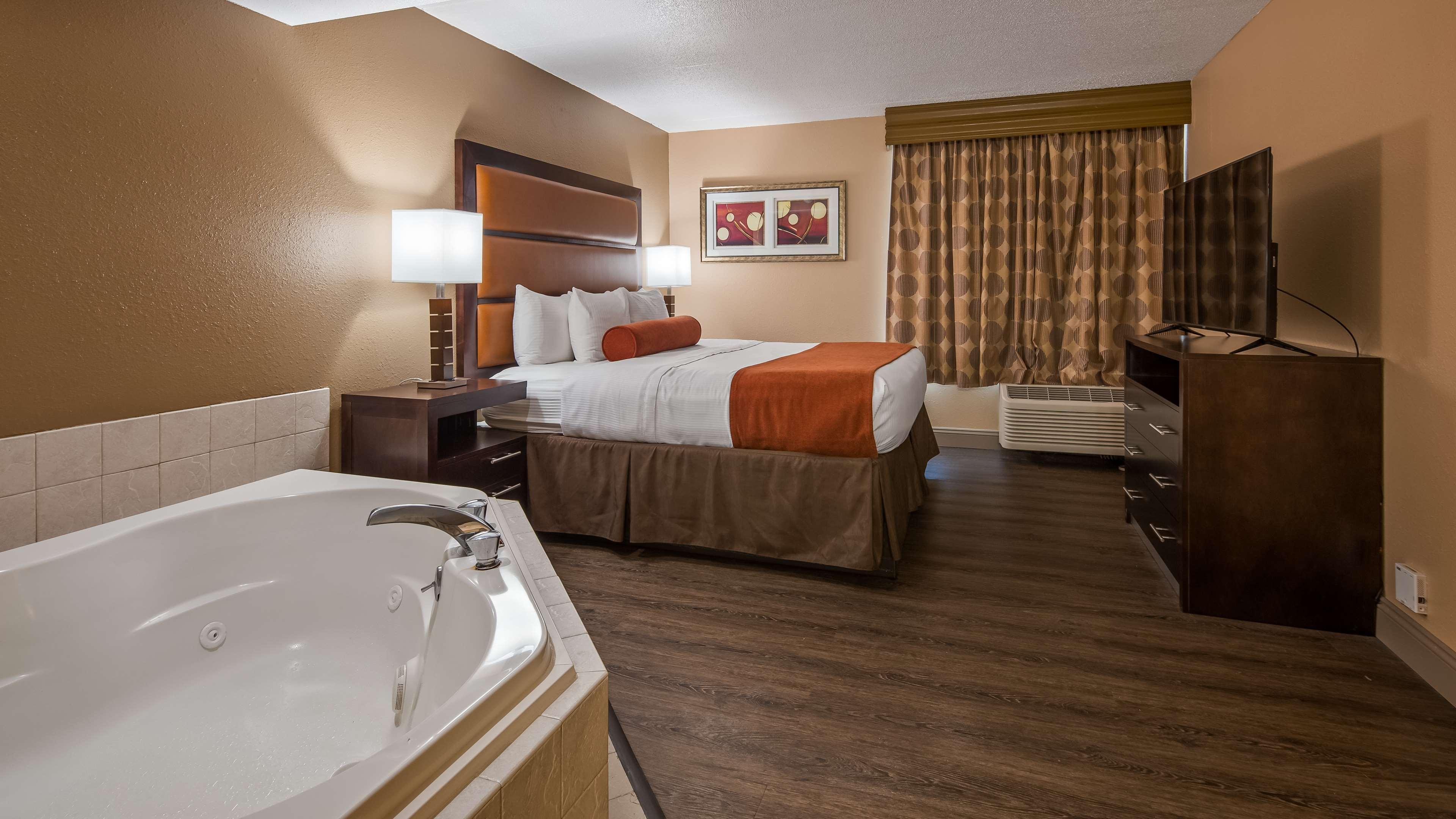 Best Western Crossroads Of The Bluffs Council Bluffs Dış mekan fotoğraf