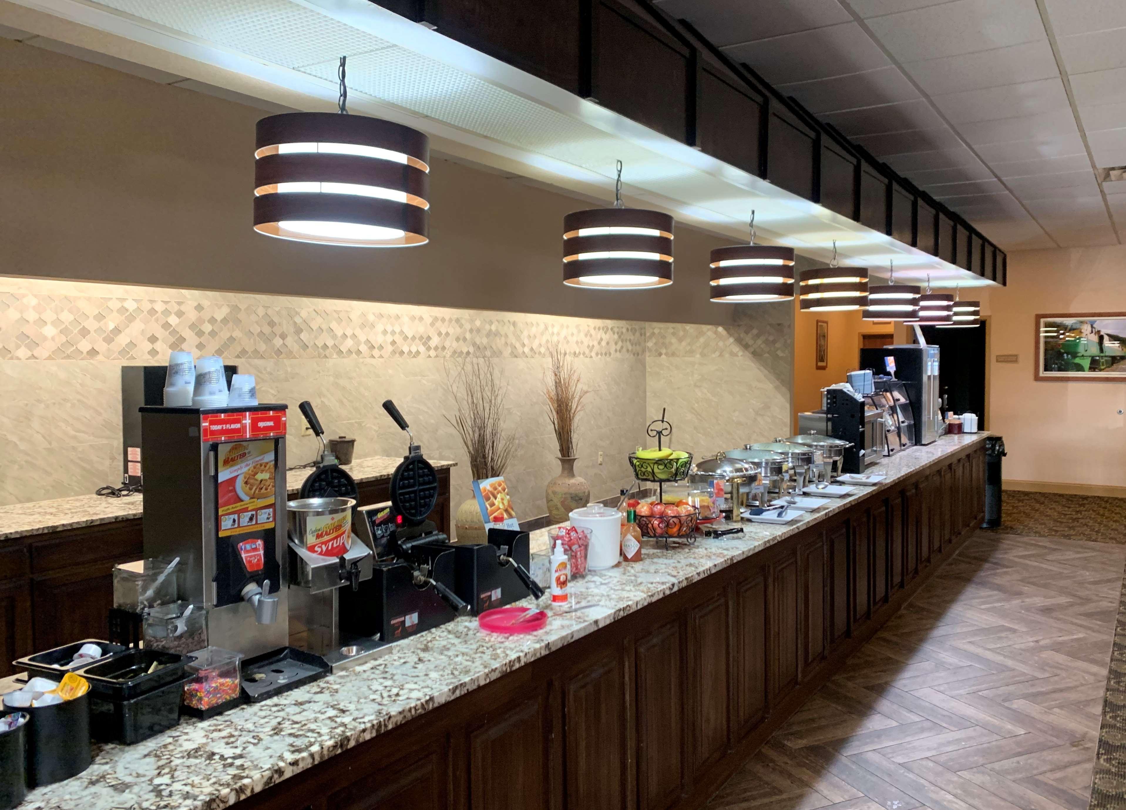 Best Western Crossroads Of The Bluffs Council Bluffs Dış mekan fotoğraf