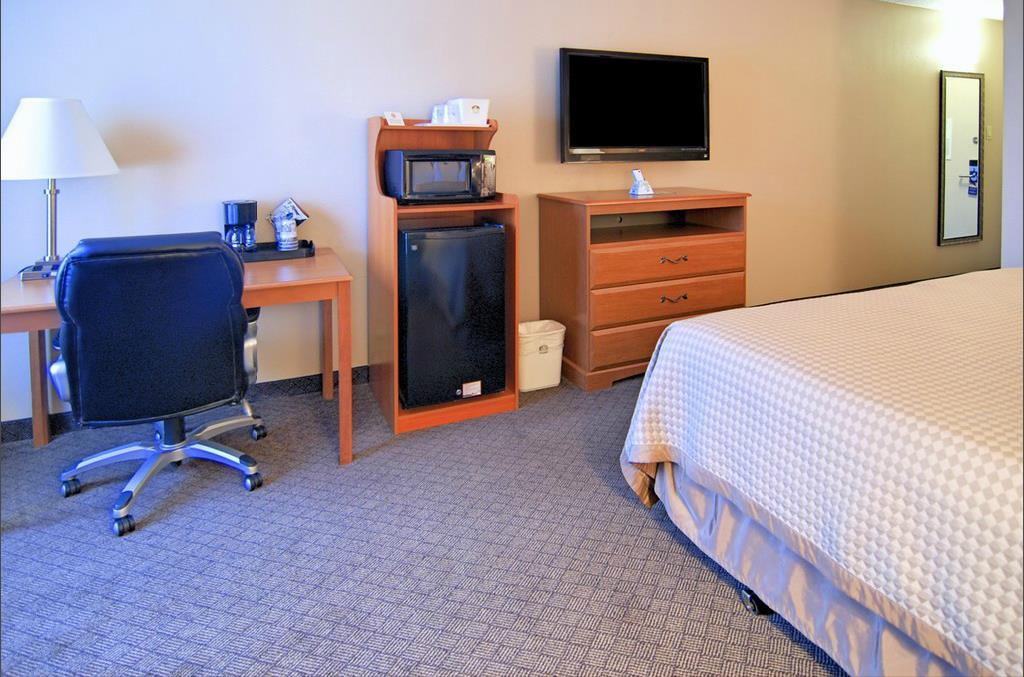 Best Western Crossroads Of The Bluffs Council Bluffs Oda fotoğraf